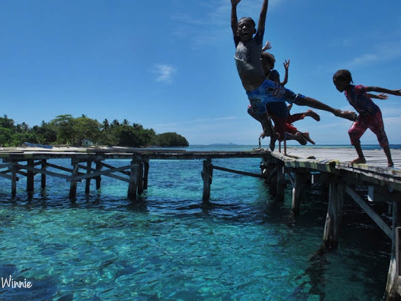Jalan Hemat ke Raja Ampat